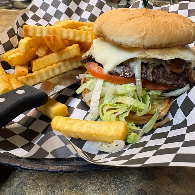 Vinny's Super Burger.